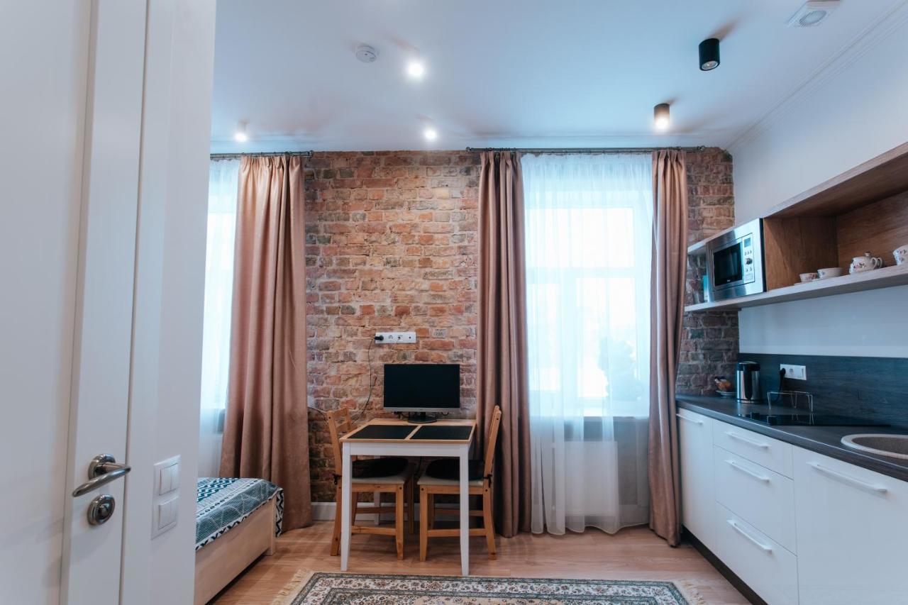 Stylish Latvian-Style Studio Apartment Near City Center, Parks, Cafes & Public Transit รีกา ภายนอก รูปภาพ