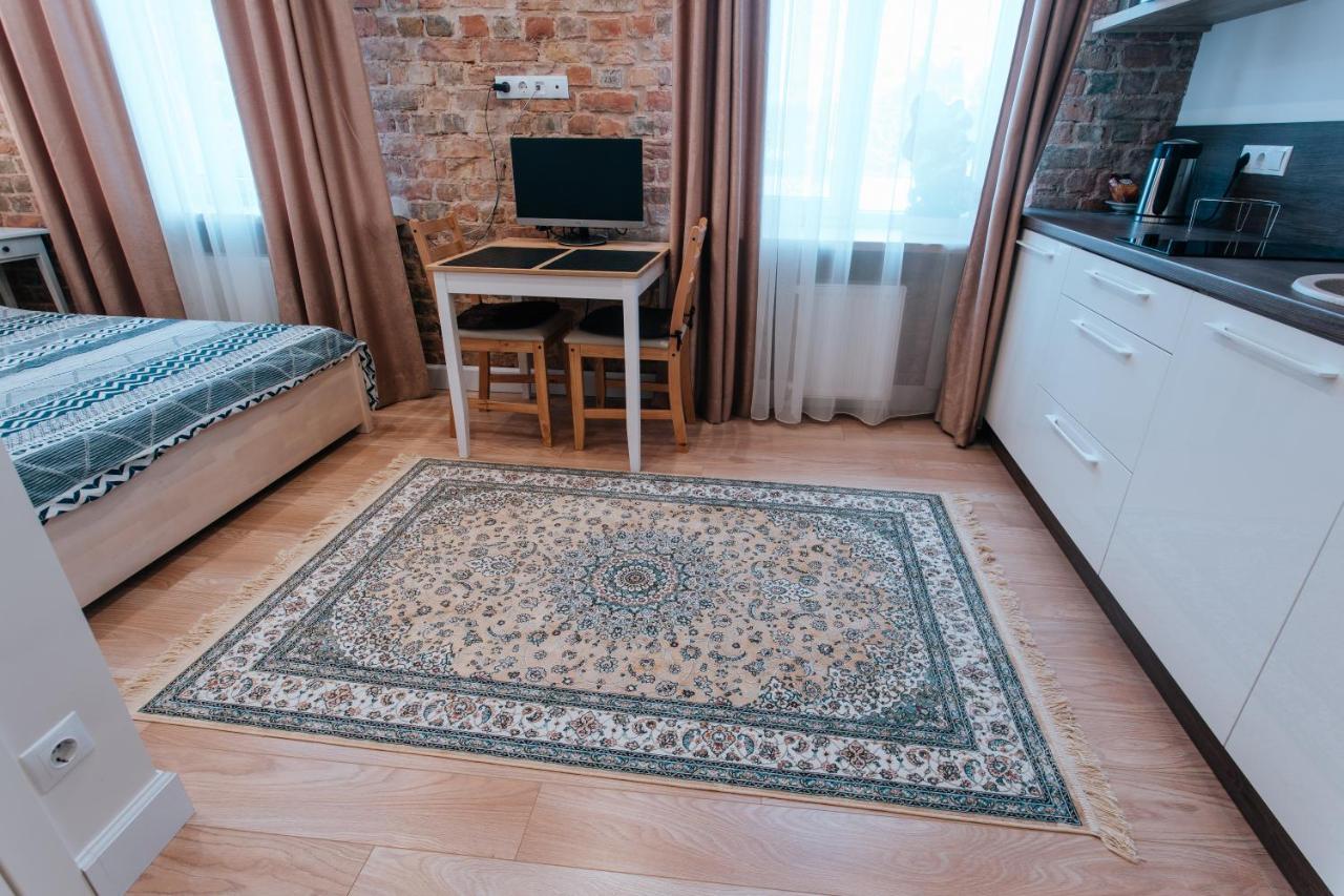 Stylish Latvian-Style Studio Apartment Near City Center, Parks, Cafes & Public Transit รีกา ภายนอก รูปภาพ